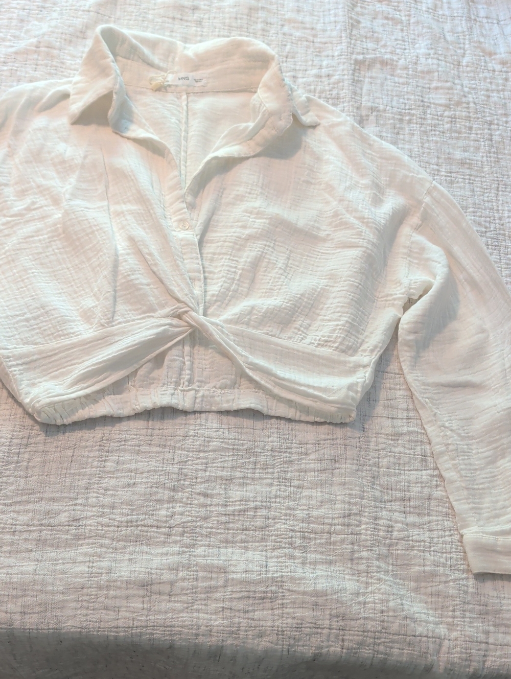 Mango White Twisted Front Crop Button-Down Shirt Size 2